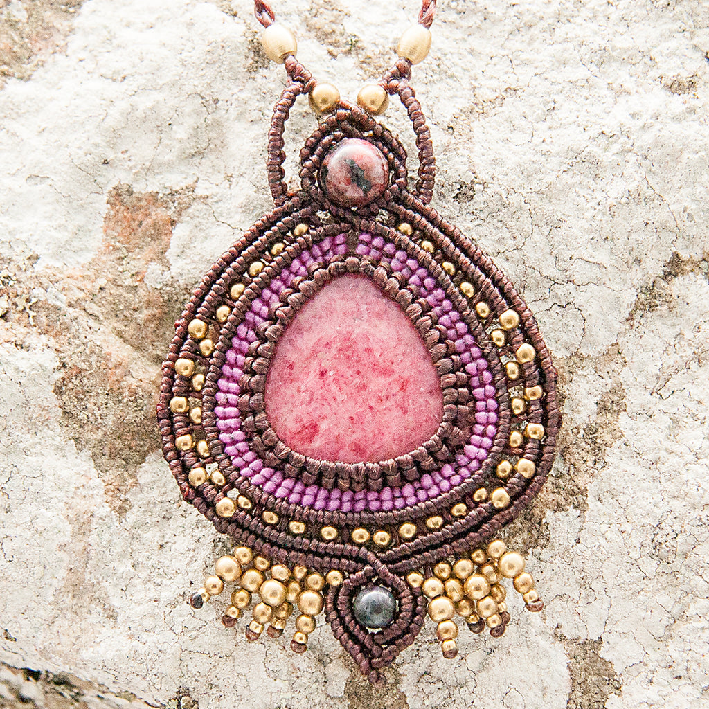Ajna Macrame Pendant necklace with Rhodochrysite Gem Stone handmade embroidered artisanal jewellery jewelry front detail