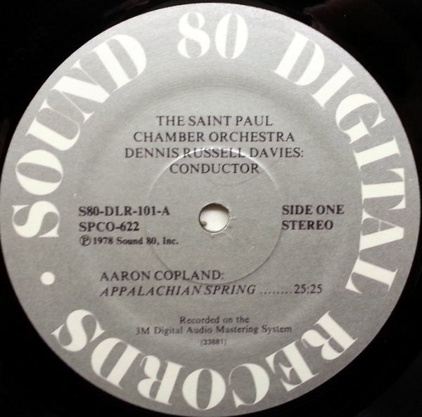 Aaron Copland, Charles Ives / Conductor Dennis Russell Davies Orchestra The Saint Paul Chamber Orchestra : Aaron Copland: Appalachian Spring - Charles Ives: Three Places In New England (LP, Gat)
