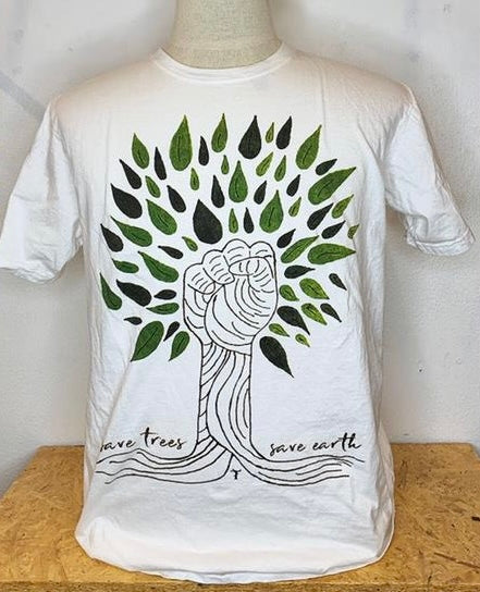 Tree Brand fist tree graphic t-shirt with round neck