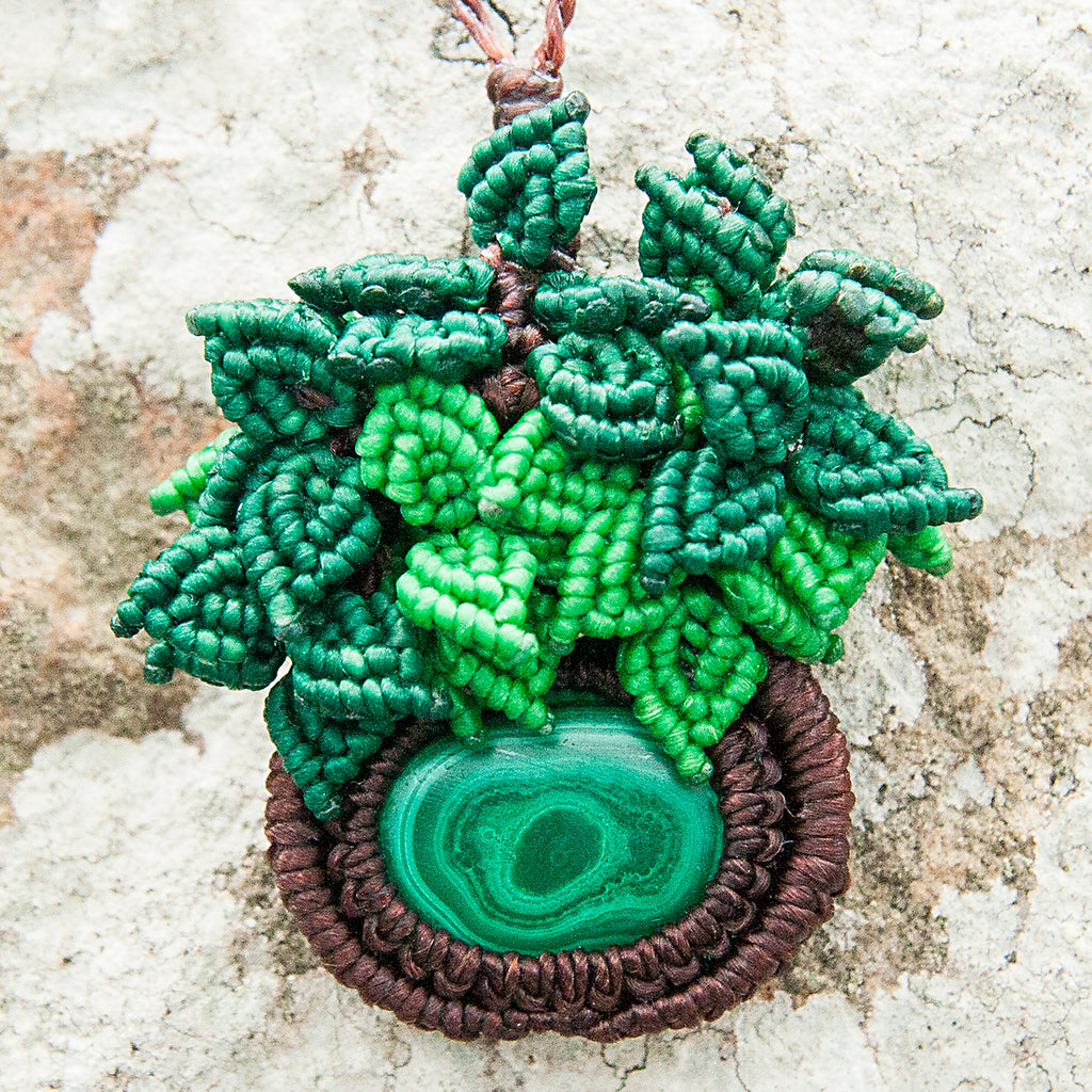 Oasis Macrame Pendant necklace with Malachite Gem Stone handmade embroidered artisanal jewellery jewelry front close up