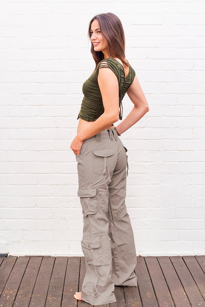 women's Molecule low-cut flared cargo pants in light grey side