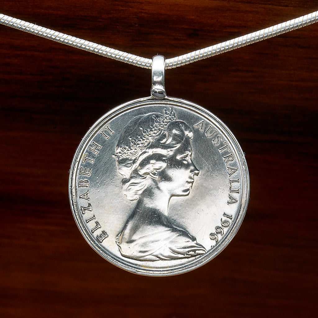 Sterling Silver Australian 1966 round fifty cent Coin pendant