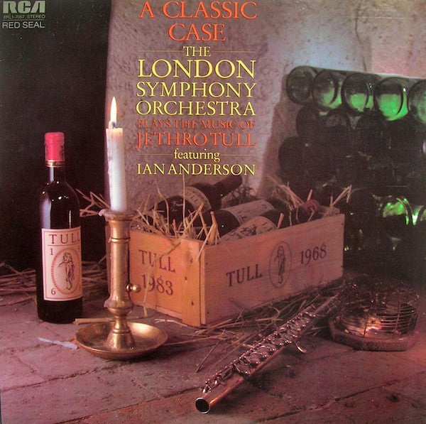 The London Symphony Orchestra Featuring Ian Anderson : A Classic Case (The London Symphony Orchestra Plays The Music Of Jethro Tull Featuring Ian Anderson) (LP, Album, Ind)