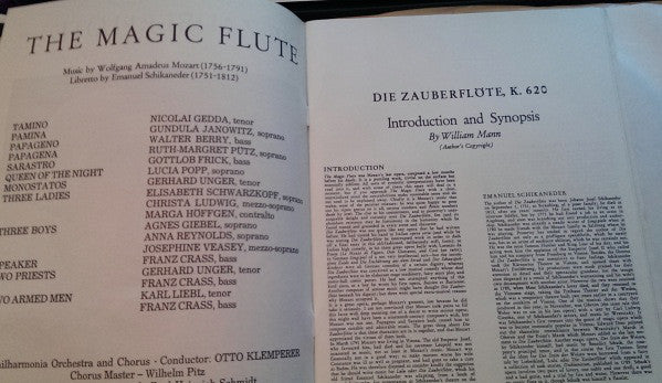 Wolfgang Amadeus Mozart / Nicolai Gedda ‧ Gundula Janowitz ‧ Walter Berry ‧ Gerhard Unger ‧ Lucia Popp ‧ Elisabeth Schwarzkopf ‧ Christa Ludwig ‧ Ruth-Margret Pütz ‧ Marga Höffgen ‧ Franz Crass ‧ Gottlob Frick ‧ Philharmonia Chorus , Einstudierung Wilhelm : Die Zauberflöte (3xLP + Box, Album)