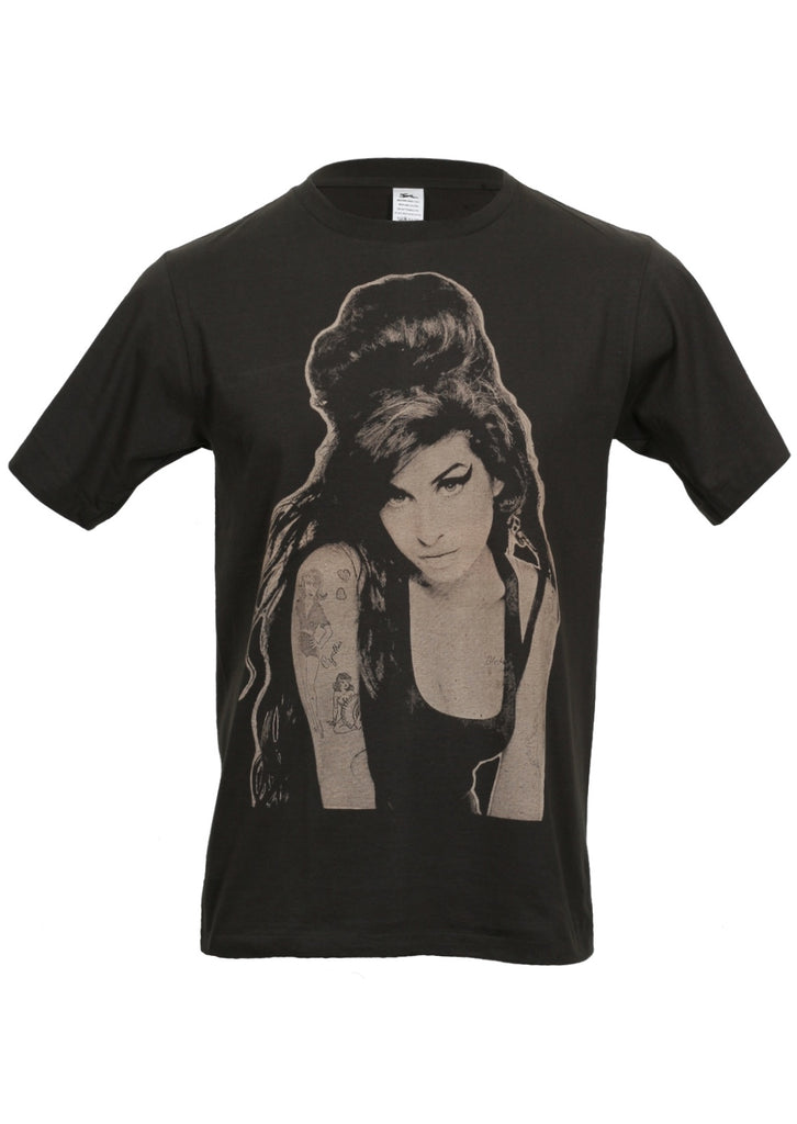 Black cotton t-shirt Amy Winehouse portrait print front