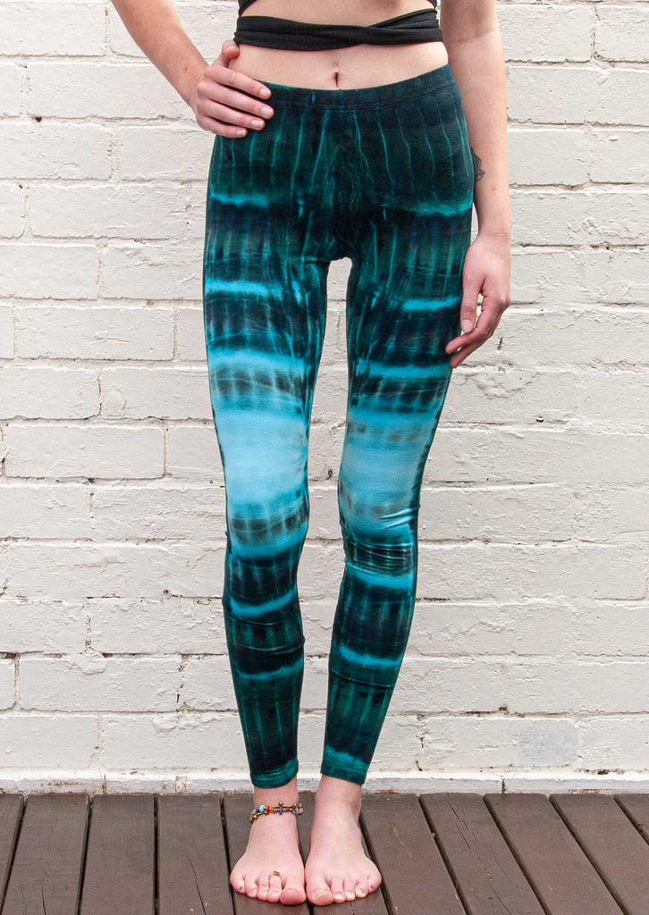 Aqua Ombre tie dye leggings yoga workout fitness pants front