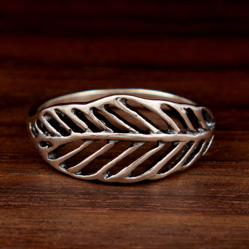 Sterling silver deals leaf ring